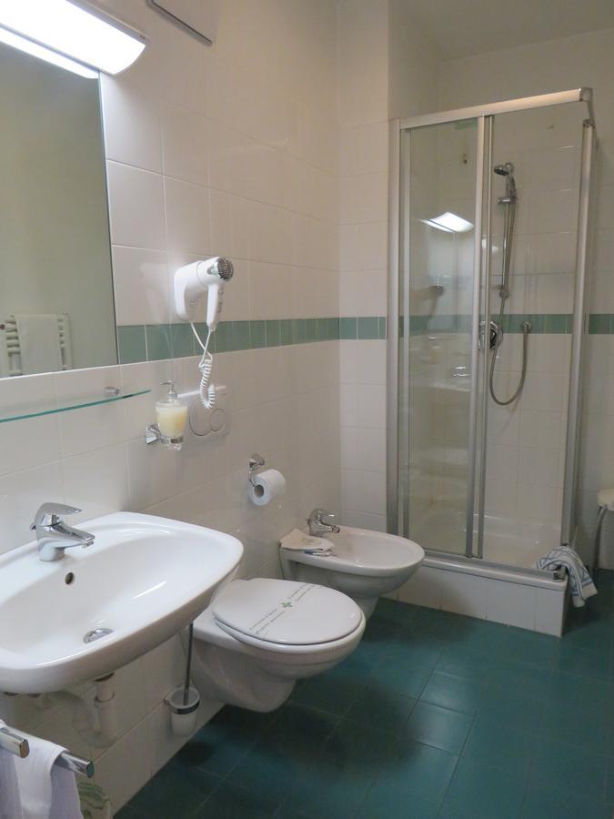 Garni Domus Mea Hotel Merano Eksteriør billede