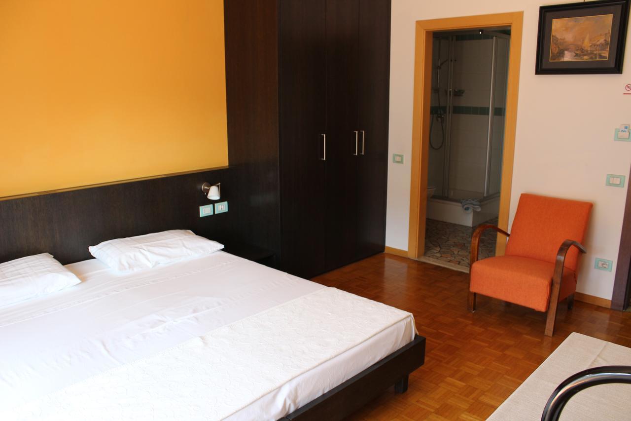 Garni Domus Mea Hotel Merano Eksteriør billede
